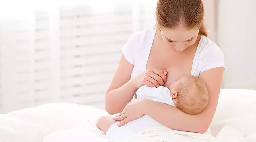 张家口月子中心为您解锁母乳喂养的正确姿势
